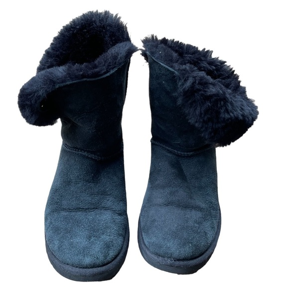 Ugg Black Ankle Boots Mini Bailey Button Bling with Fur Lining Size: 6 - Picture 9 of 11
